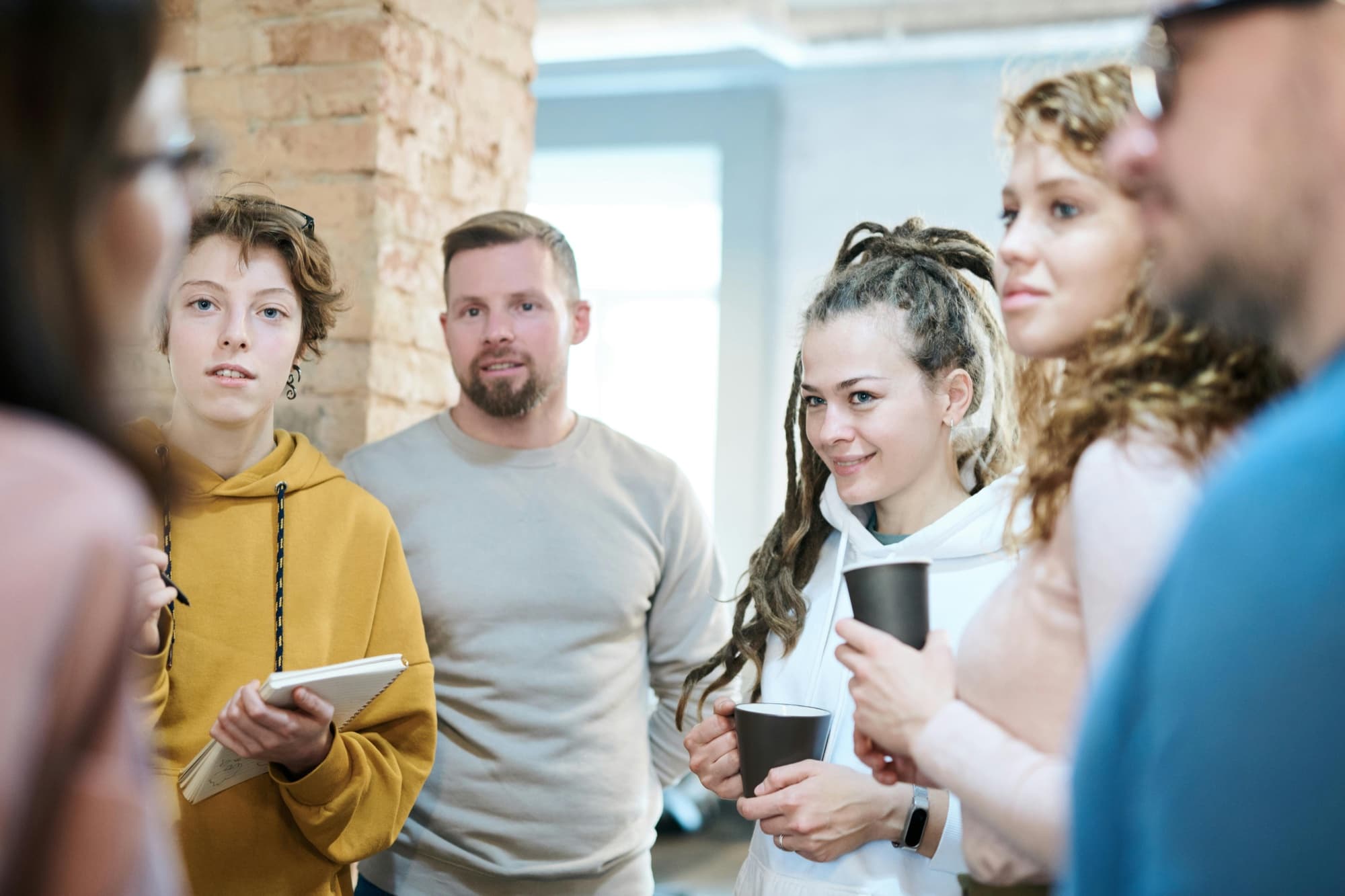 Professionals exchanging perspectives during a consulting session